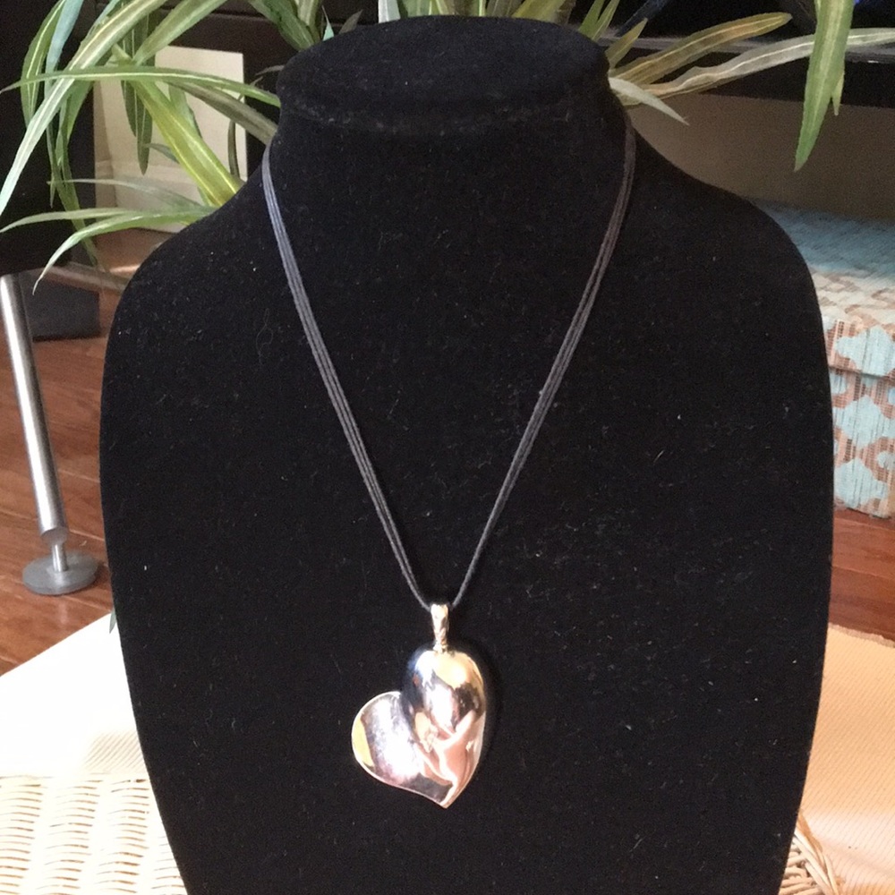 Trifari heart necklace
